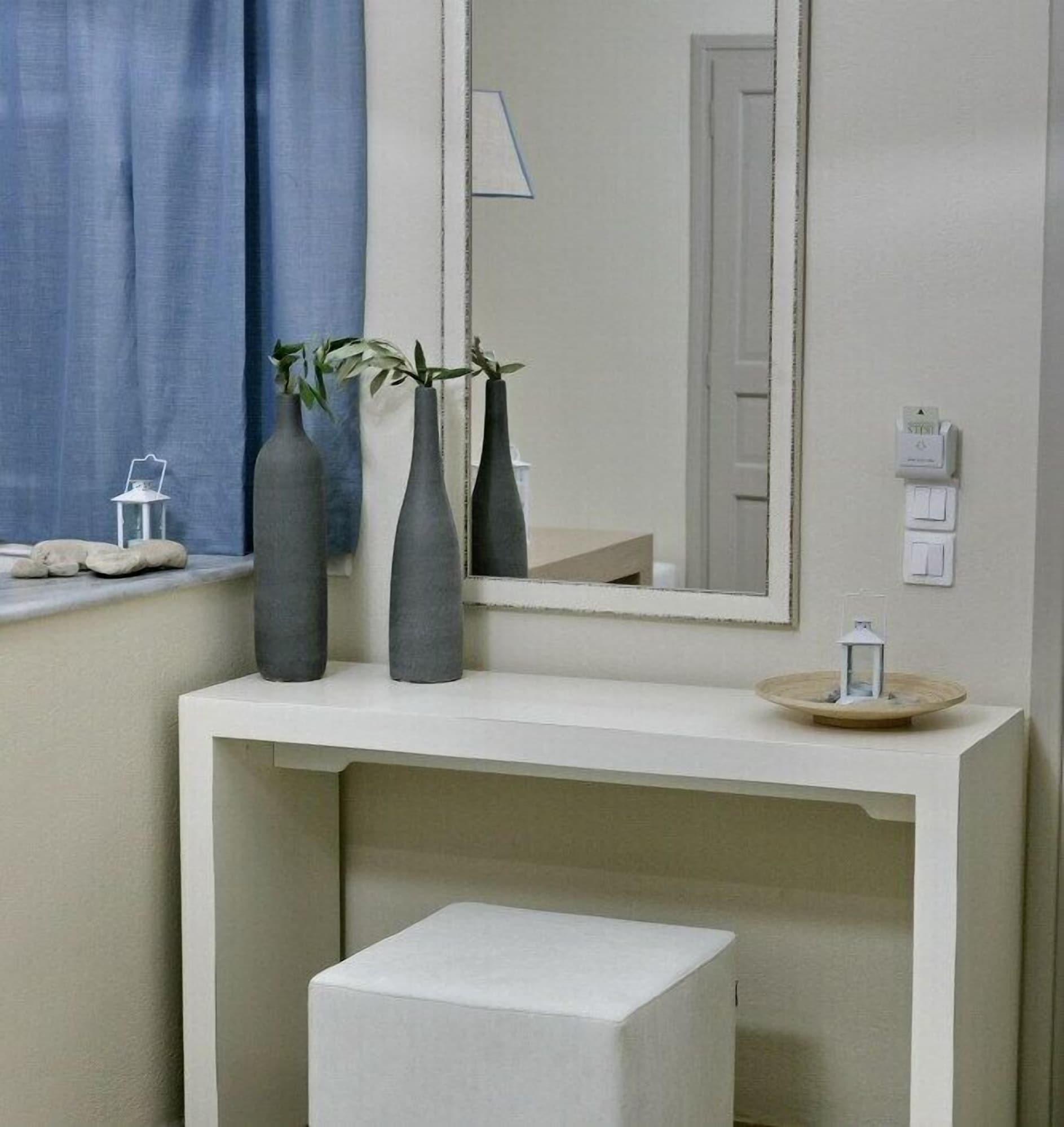 Hotel Oikies Small Elegant 3*