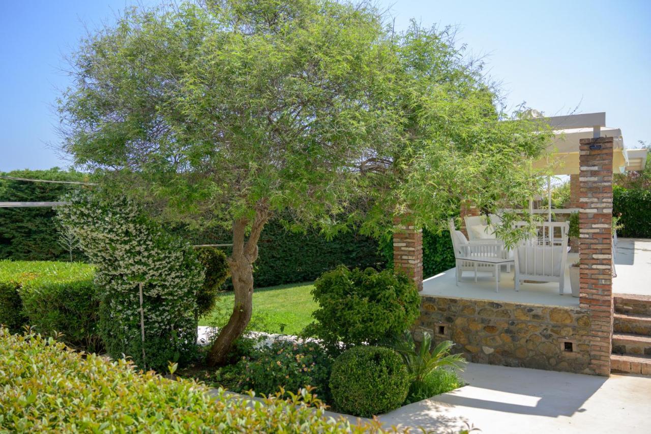 Hotel Oikies Small Elegant 3*
